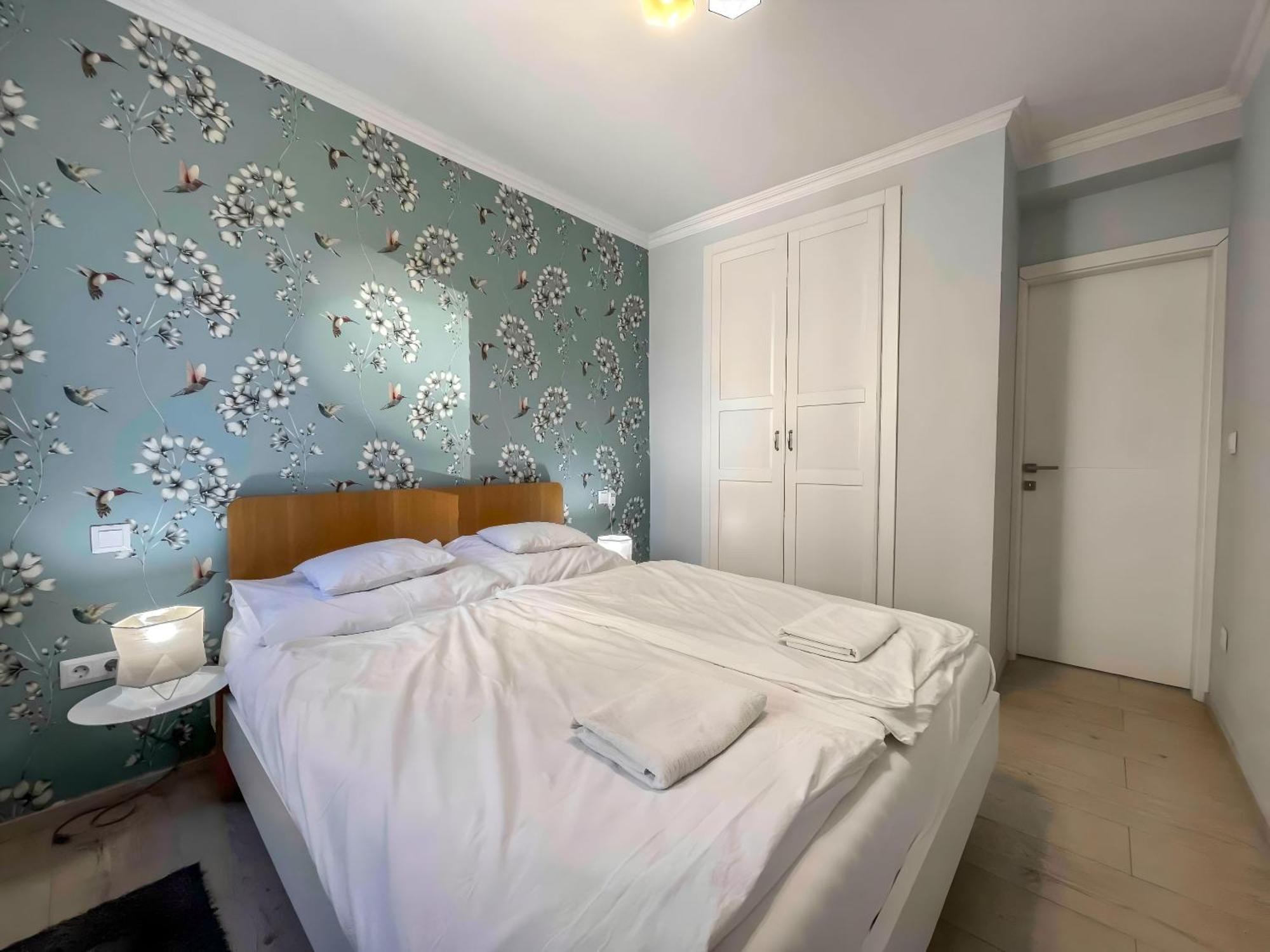 Big Wheel Panoramica Apartment Budapest Ngoại thất bức ảnh